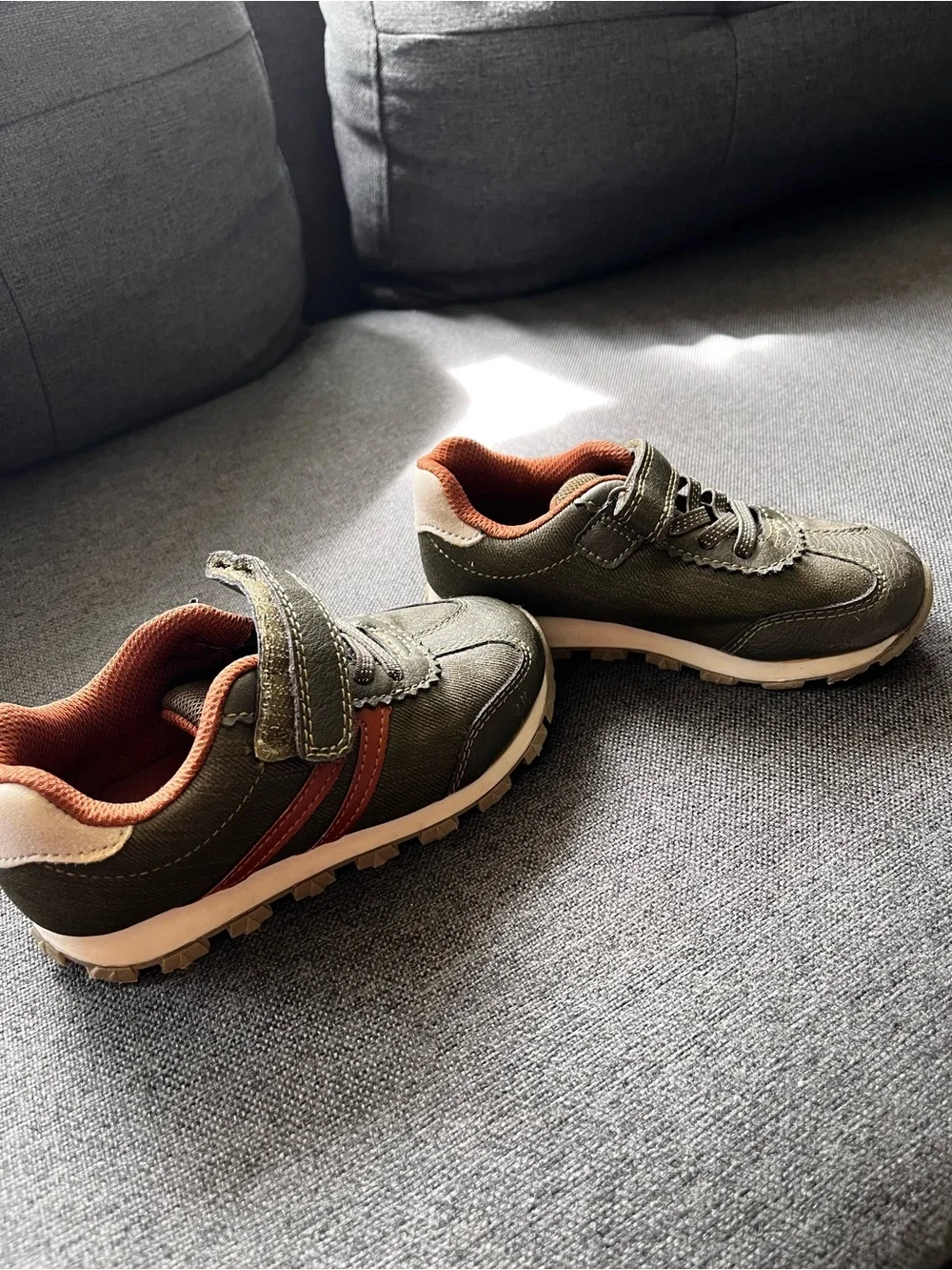 Simple Joys Carter’s Bailey Toddler Boys Sneakers Size 10 Olive Orange Rust